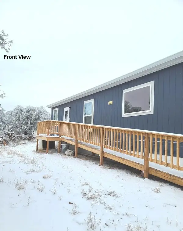 12 Baeza Lane Lane, Las Vegas, NM 87701