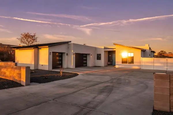 2541 Chessman Drive Ne, Rio Rancho, NM 87124