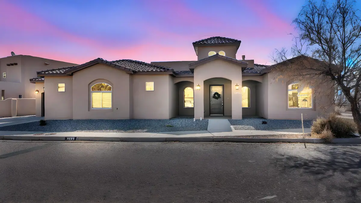 2273 Calle De Ortiz Sw, Los Lunas, NM 87031 - Image #1