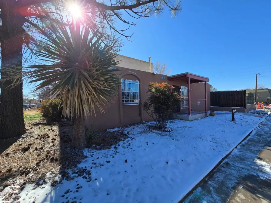 4627 Overland Street Ne, Albuquerque, NM 87109 - Image #3