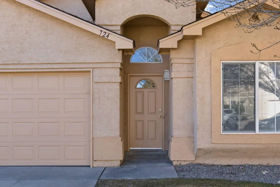 724 Morning Meadows Drive Ne, Rio Rancho, NM 87144 - Image #2