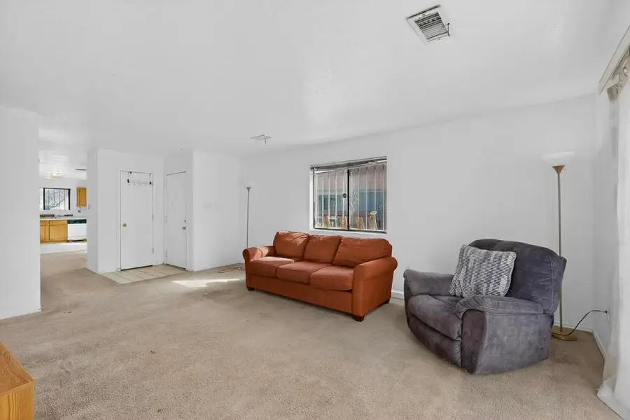 615 Parnelli Drive Sw, Albuquerque, NM 87121 - Image #3