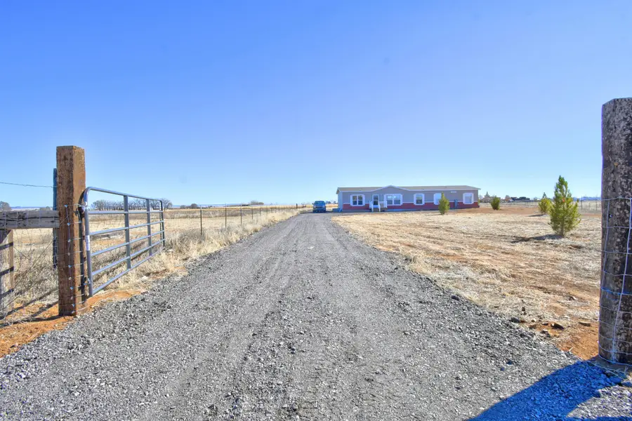 36 Kimberly Loop, Moriarty, NM 87035 - Image #2