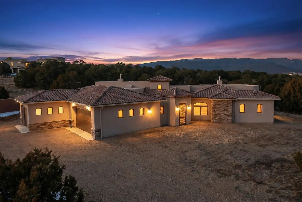 39 Nature Pointe Drive, Tijeras, NM 87059 - #1