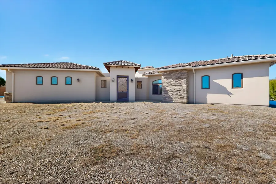 39 Nature Pointe Drive, Tijeras, NM 87059 - #3
