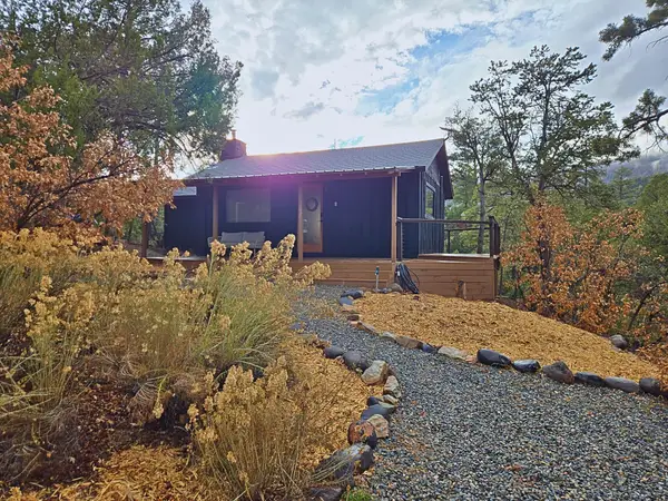 930 San Diego Loop, Jemez Springs, NM 87025