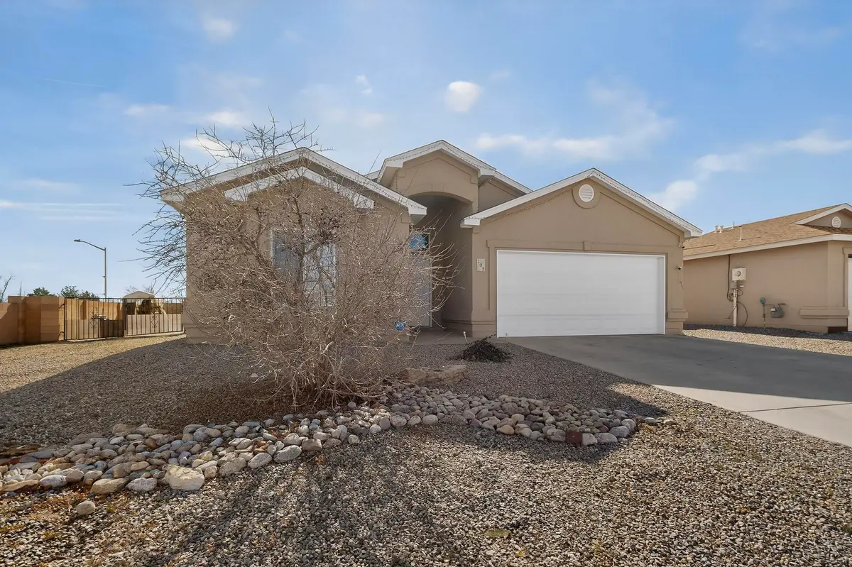 103 Oakwood Court Sw, Rio Rancho, NM 87124 - Image #1