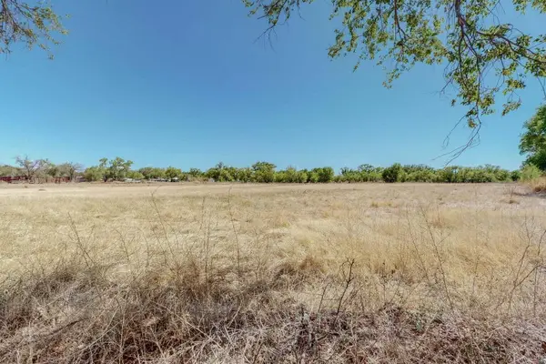 2216 Pajarito Road Sw, Albuquerque, NM 87105