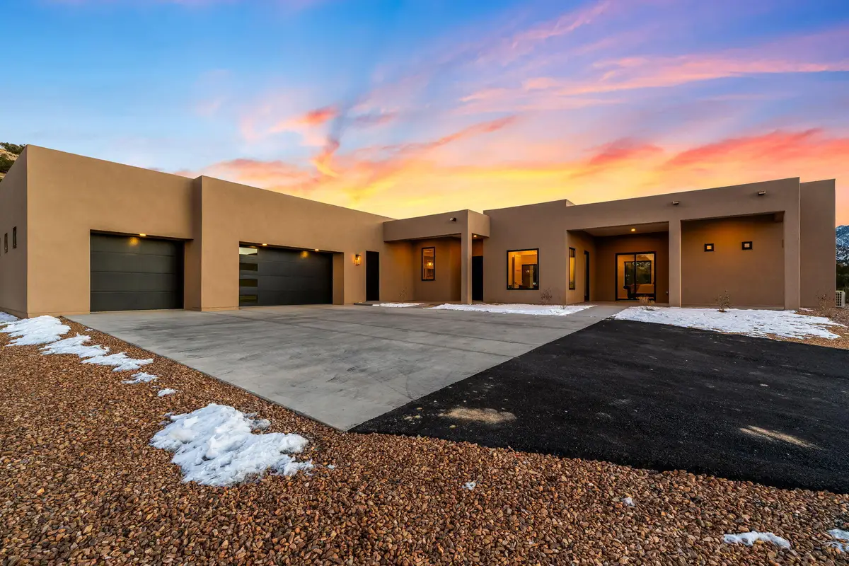 10 Rainbow Valley Road, Placitas, NM 87043 - Image #1