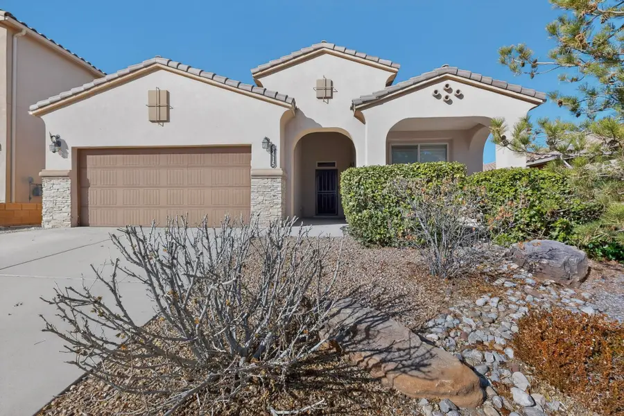 9415 Storm Cloud Avenue Nw, Albuquerque, NM 87120 - Image #2
