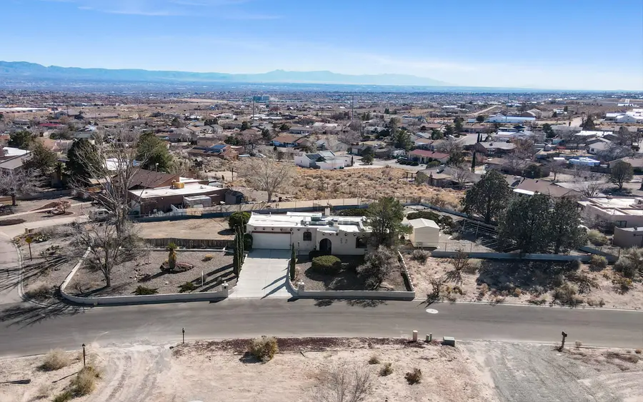 750 Comanche Road Se, Rio Rancho, NM 87124 - Image #2