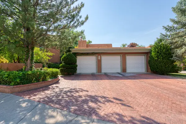 2809 Calle Del Rio Nw, Albuquerque, NM 87104