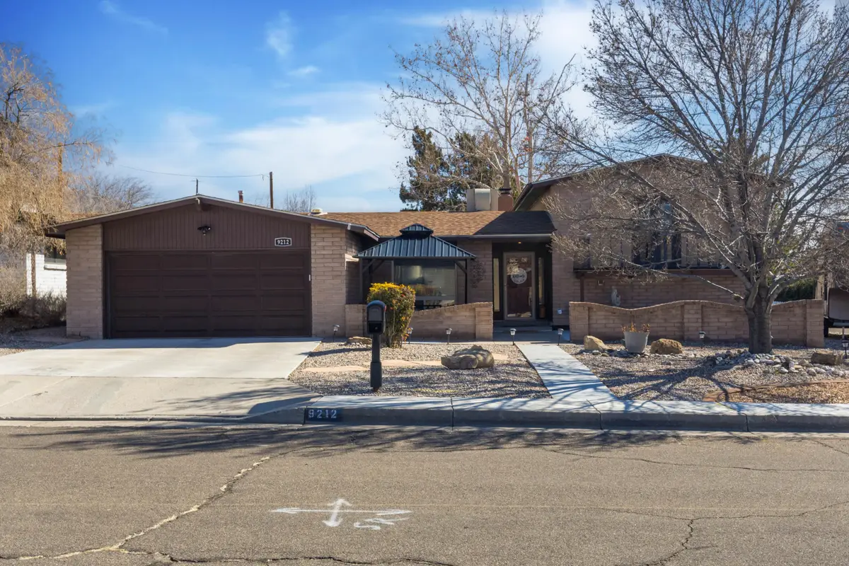 9212 Orlando Place Ne, Albuquerque, NM 87111 - Image #1