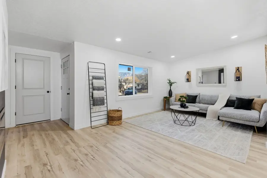 1833 Elizabeth Street Ne, Albuquerque, NM 87112 - Image #3