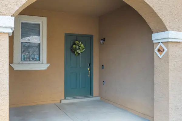 601 Menaul Boulevard Ne #UNIT 3603, Albuquerque, NM 87107