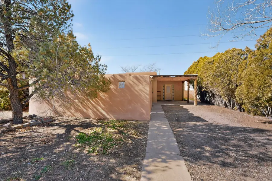 1133 Girard Boulevard Ne, Albuquerque, NM 87106 - Image #2