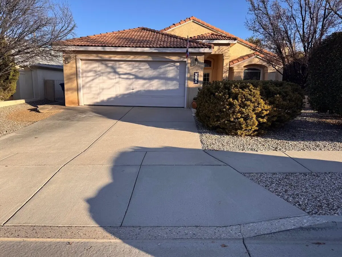 7201 Quail Springs Place Ne, Albuquerque, NM 87113 - Image #1