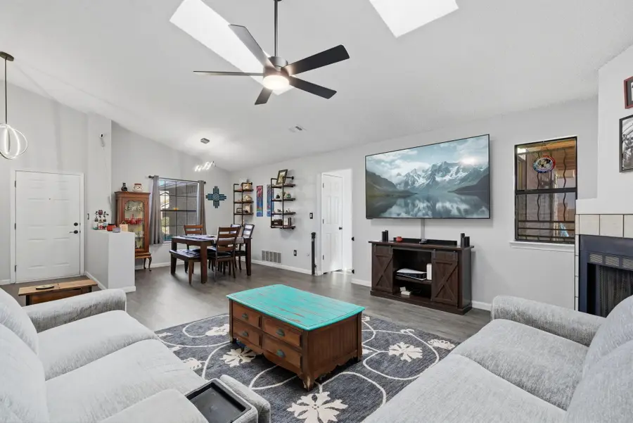 6912 Sweetbrier Avenue Nw, Albuquerque, NM 87120 - Image #3