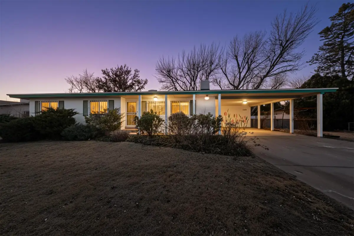 1608 Mcdonald Road Nw, Albuquerque, NM 87107 - Image #1