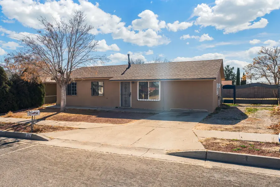 814 Sunbird Road Sw, Albuquerque, NM 87121 - Image #2
