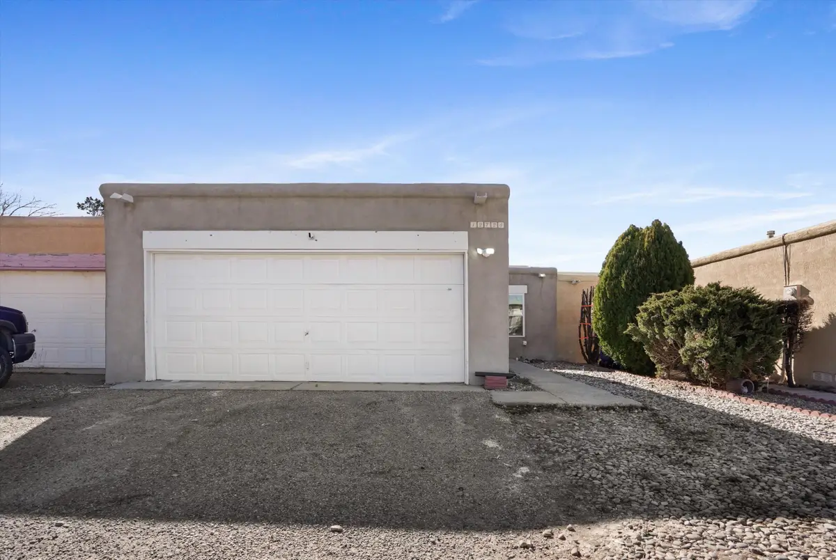 12724 Singing Arrow Avenue Se, Albuquerque, NM 87123 - #1