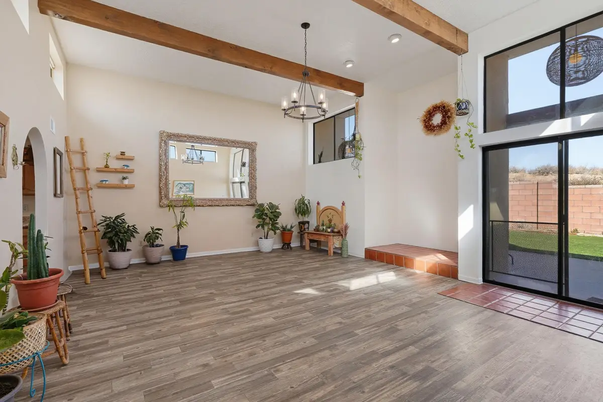 742 Ivory Road Se, Rio Rancho, NM 87124 - #1