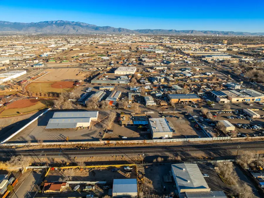 3821 Commercial Street Ne, Albuquerque, NM 87107 - #2