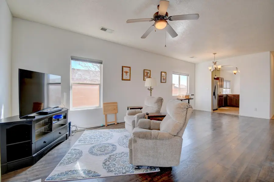 8427 Llano Vista Avenue Sw, Albuquerque, NM 87121 - #3