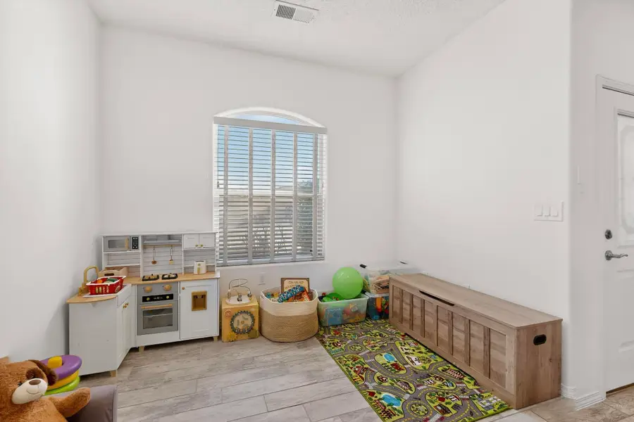 890 Fire Wheel Loop, Los Lunas, NM 87031 - Image #3