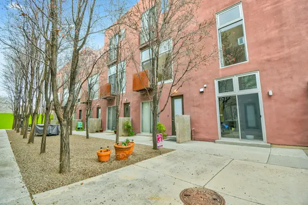 861 Silver Avenue Sw, Albuquerque, NM 87102