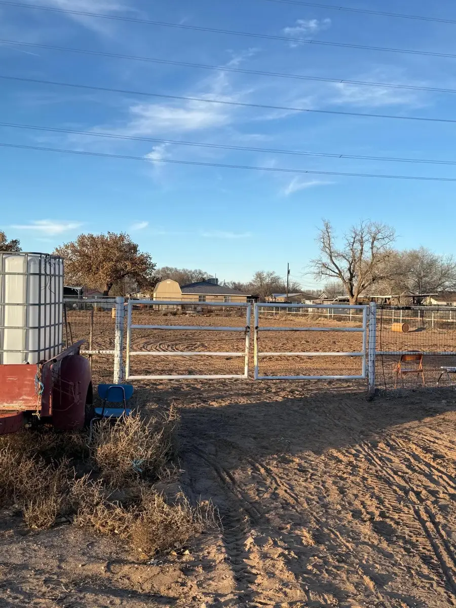 4830 Benaberry Place Sw, Albuquerque, NM 87105 - #3