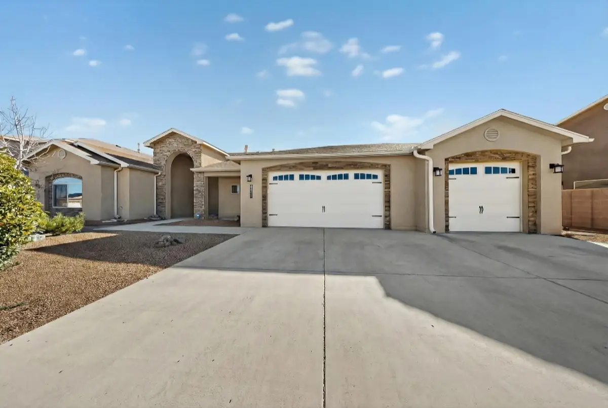 2511 Sunset View Street Sw, Los Lunas, NM 87031 - Image #1