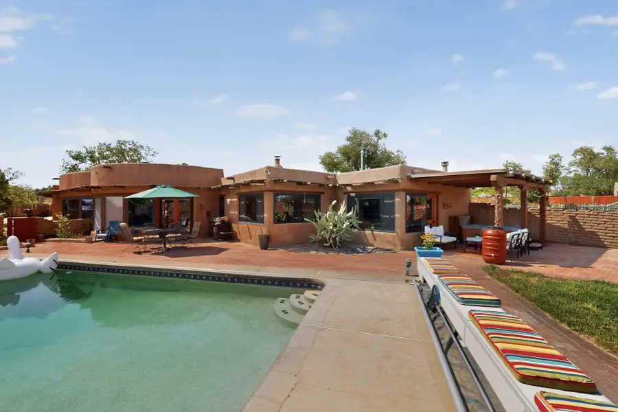 159 El Rey Drive, Corrales, NM 87048 - #2