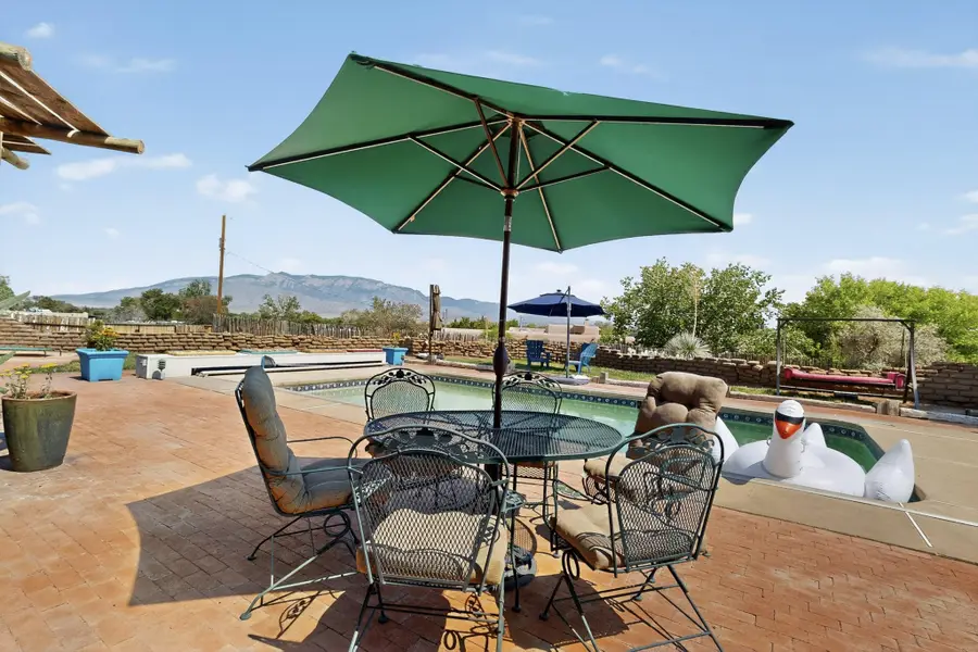 159 El Rey Drive, Corrales, NM 87048 - #3