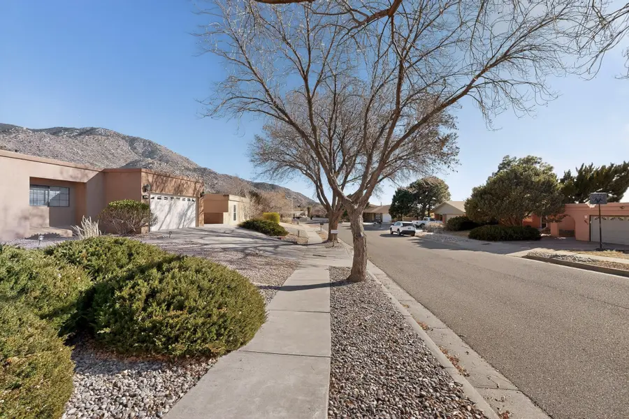 4430 Sherre Drive Ne, Albuquerque, NM 87111 - #3