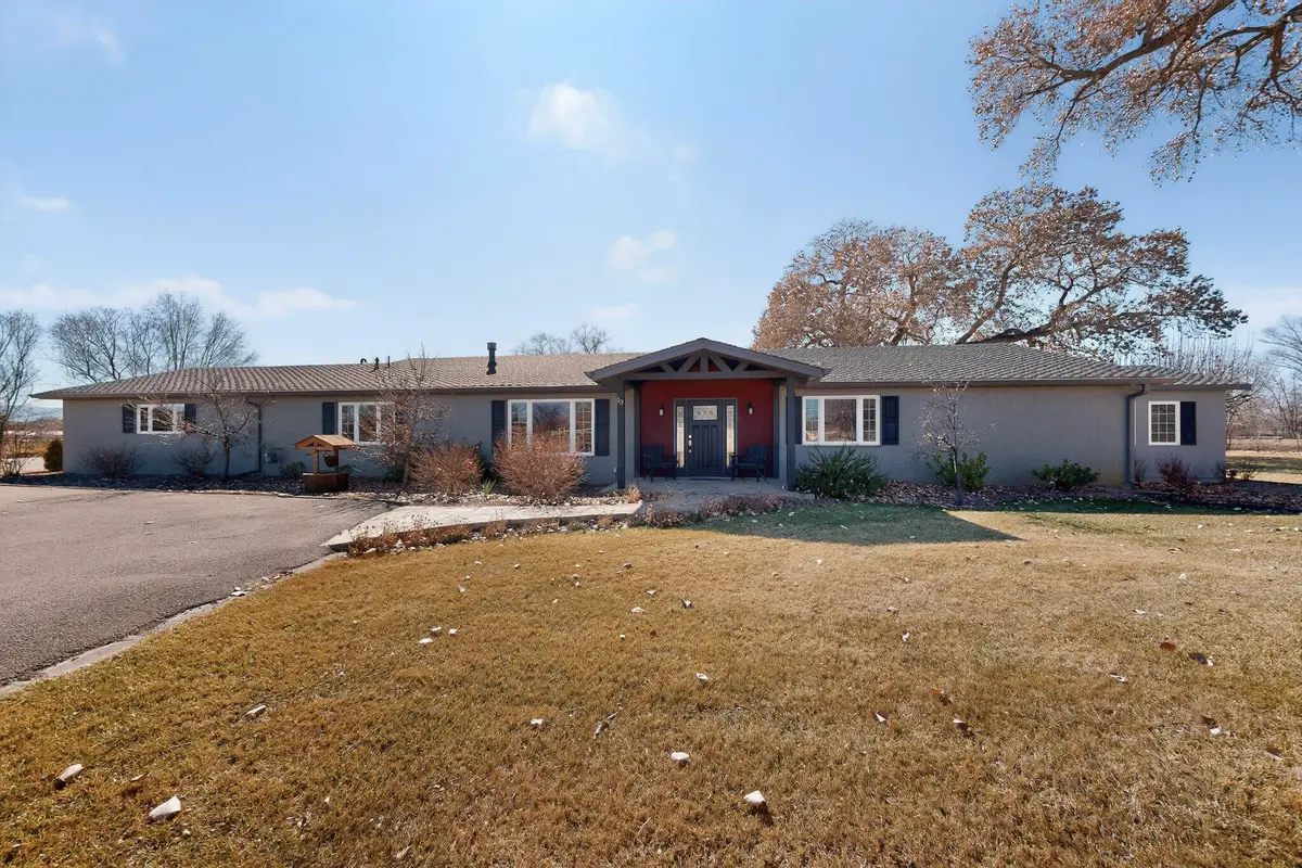 13 N Parklane Circle, Peralta, NM 87042 - #1
