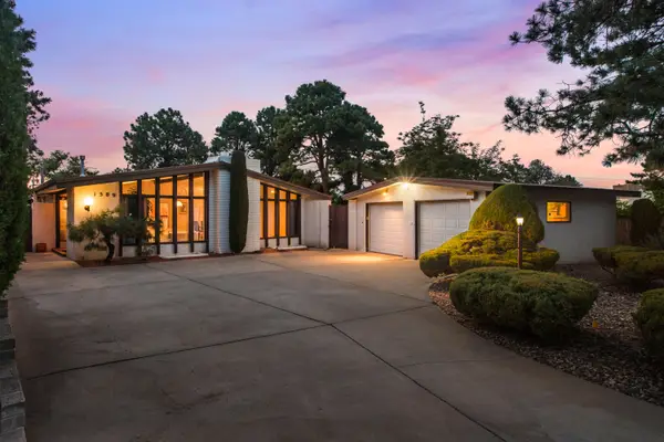 Address Withheld By Seller, Albuquerque, NM 87106