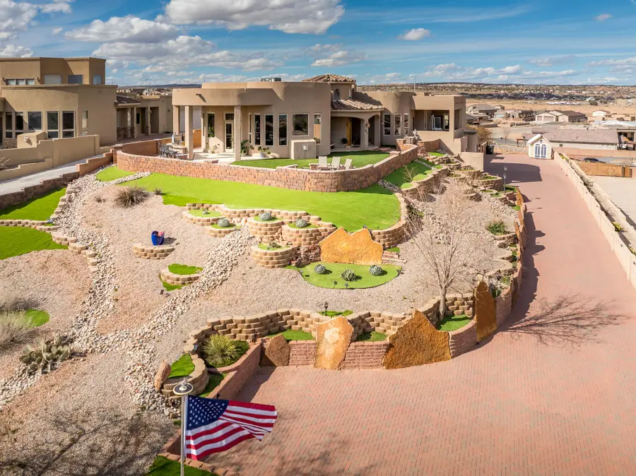 6813 Nagoya Road Ne, Rio Rancho, NM 87144 - #3