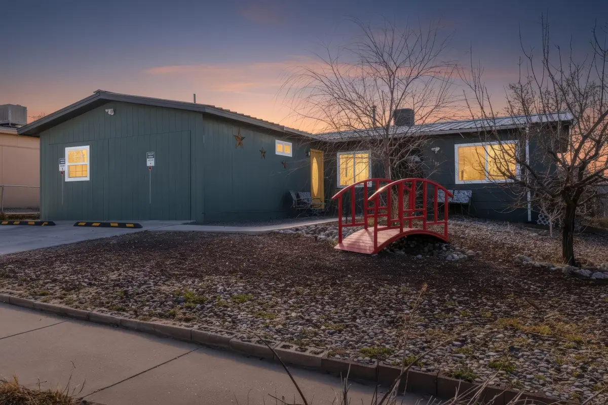 1708 Wheeler Avenue Se, Albuquerque, NM 87106 - #1