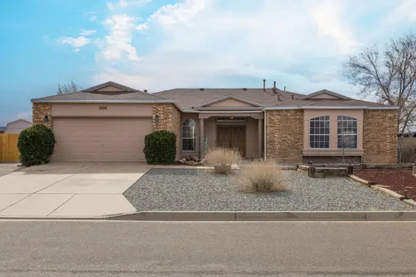 7228 Spruce Mountain Loop Ne, Rio Rancho, NM 87144