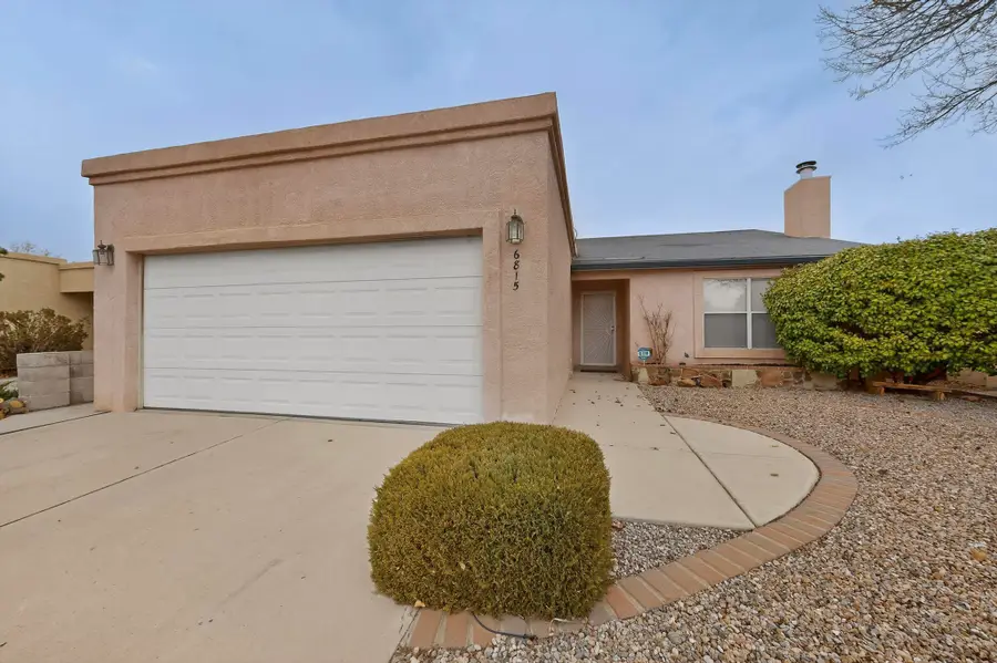 6815 Porlamar Road Nw, Albuquerque, NM 87120 - #3