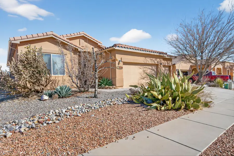 8305 Bouvardia Avenue Nw, Albuquerque, NM 87120 - #3