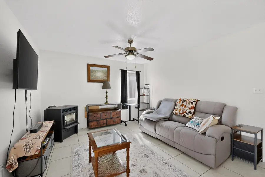 3032 Laurel Meadows Drive Ne, Rio Rancho, NM 87144 - #2