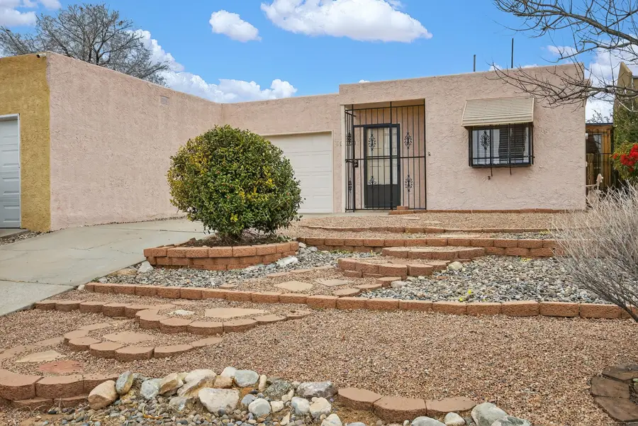 5516 Delhi Street Ne, Albuquerque, NM 87111 - #3