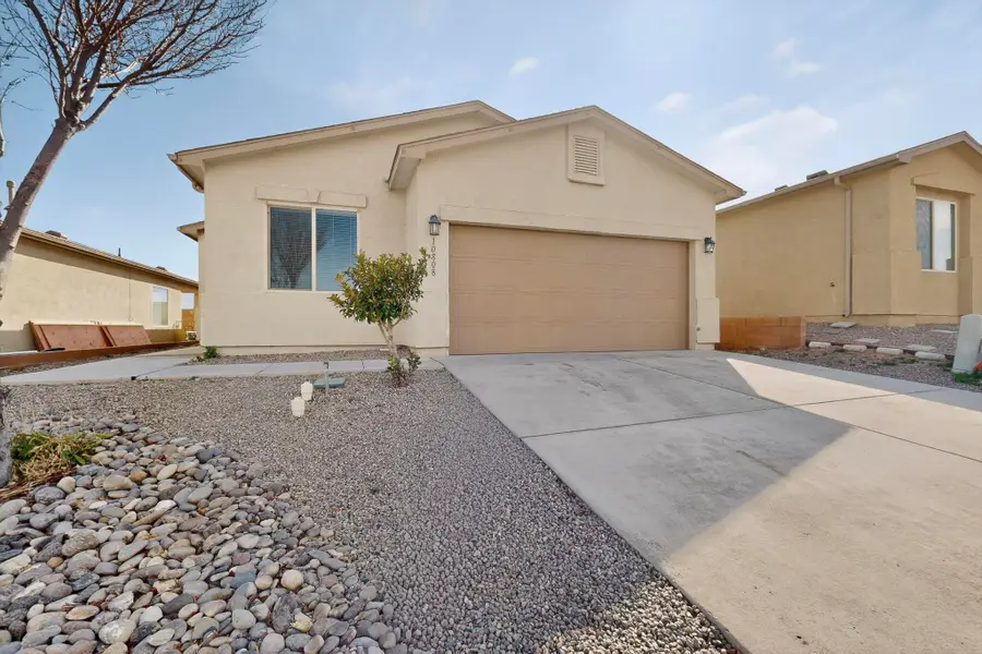 10808 Pipestone Road Sw, Albuquerque, NM 87121 - #2