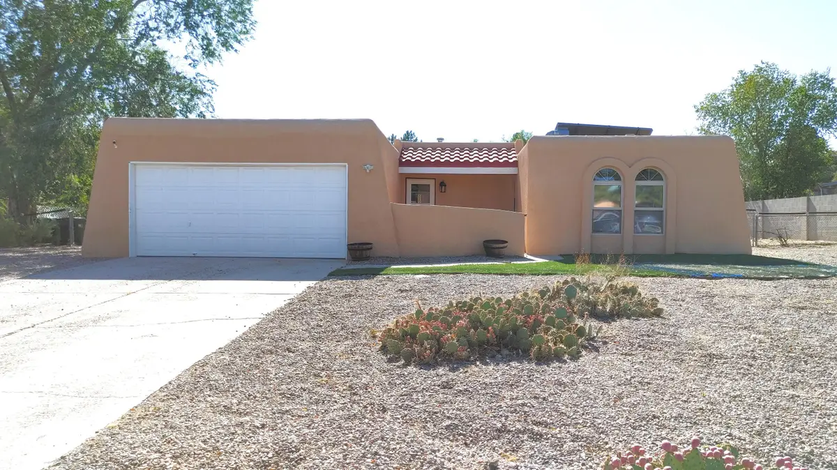 5218 Fairfax Drive Nw, Albuquerque, NM 87114 - #1