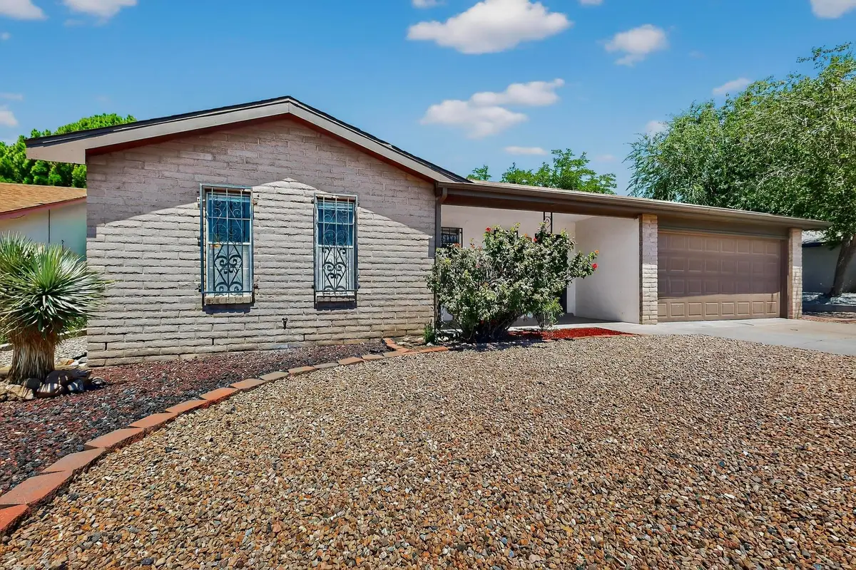 6407 Mendius Avenue Ne, Albuquerque, NM 87109 - #1