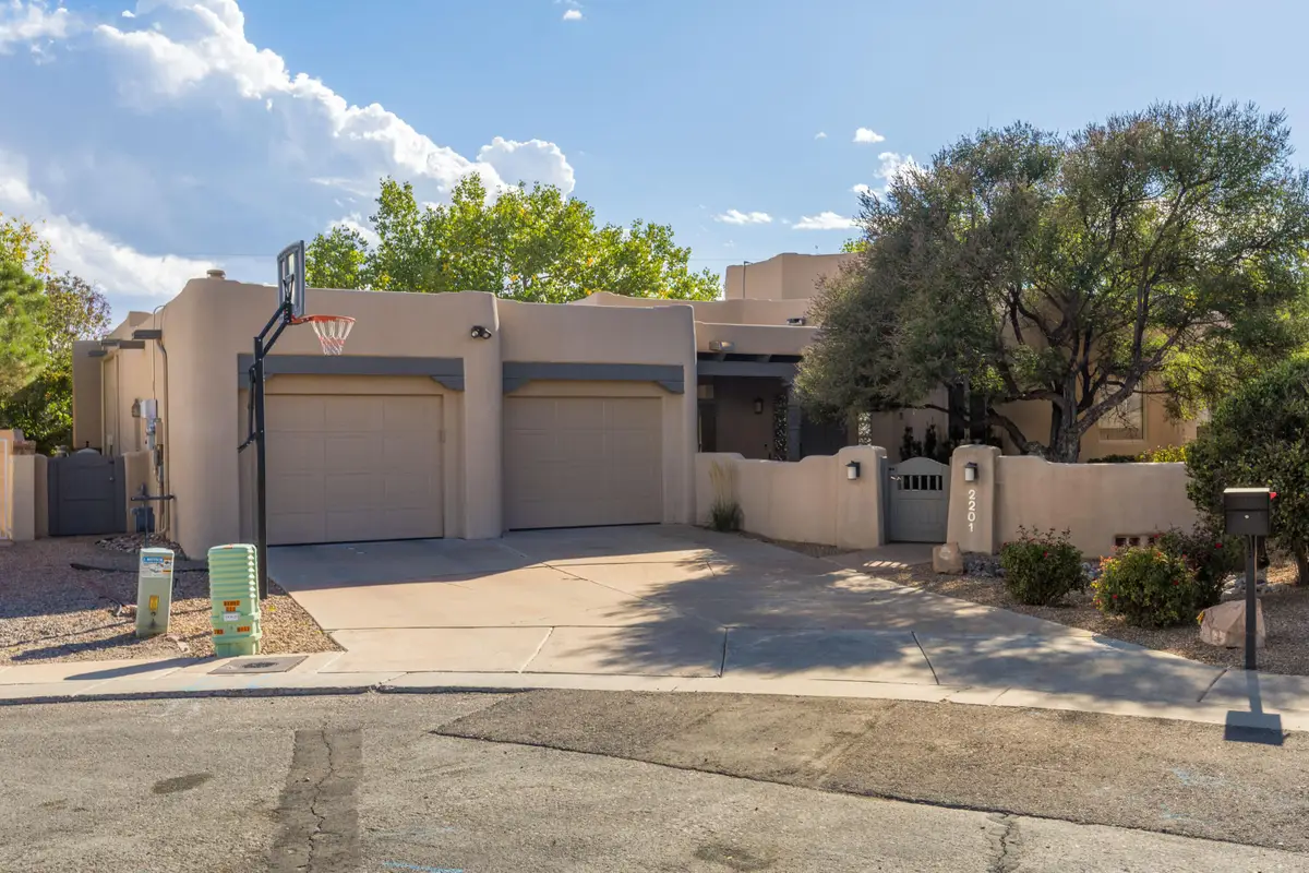 2201 Rozinante Court Nw, Albuquerque, NM 87104 - #1