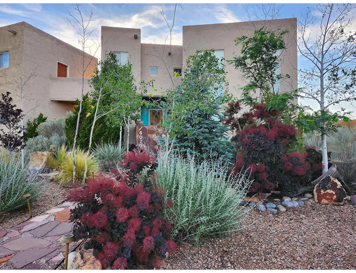 6079 Hoochaneetsa, Cochiti Lake, NM 87083 - #1