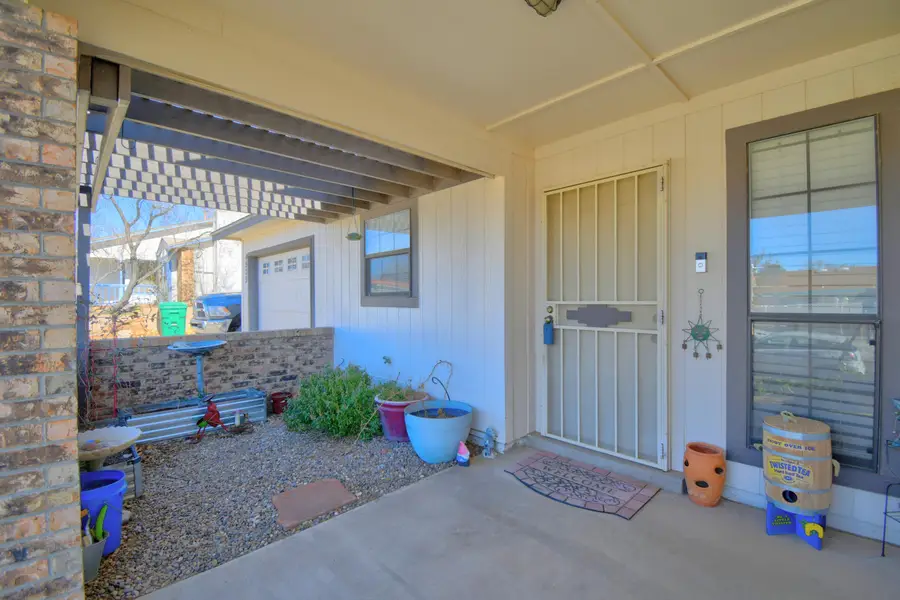 4909 Chromium Drive Ne, Rio Rancho, NM 87124 - #3